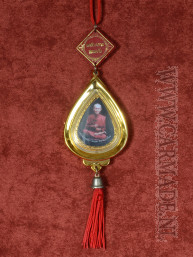 Thaise auto amulet hanger met Boeddha Phra Too